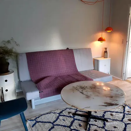 Cozy In Old Farm Apartmán